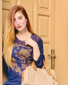 elite-lahore-escorts-call-03254334441-big-3